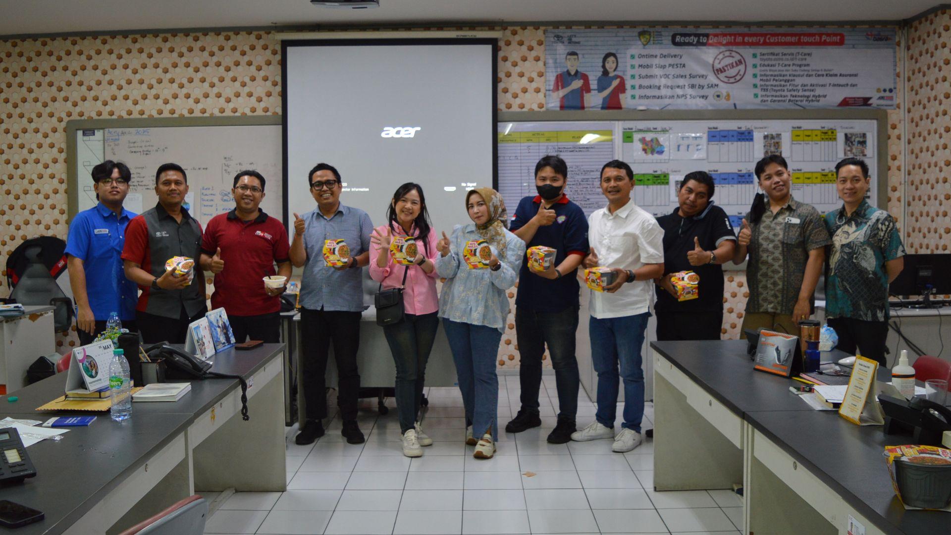 Pengenalan Self Heating Food untuk Marketing Showroom Mobil