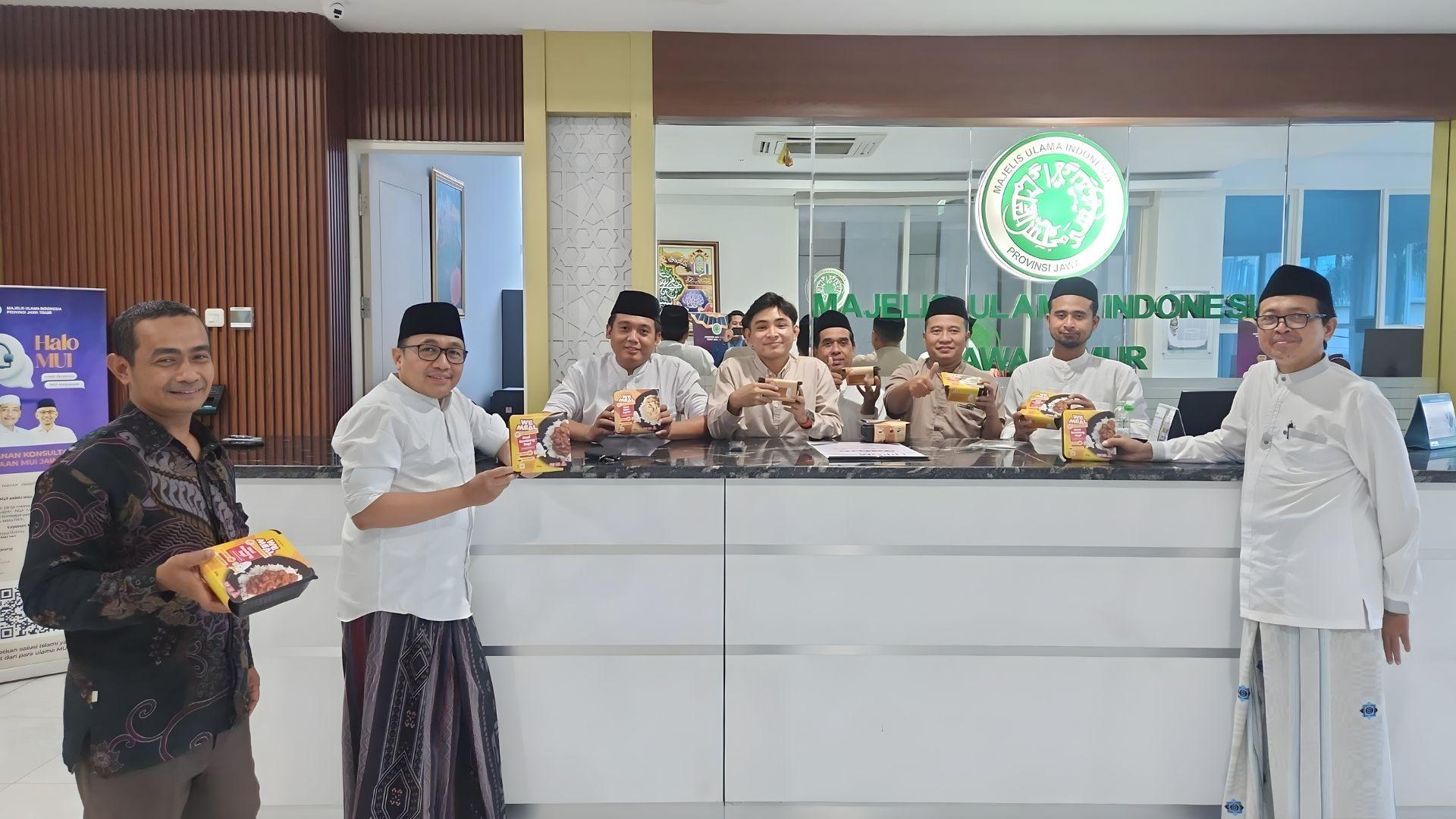 WEMEAL Self Heating Food Diperkenalkan ke MUI Halal Jawa Timur